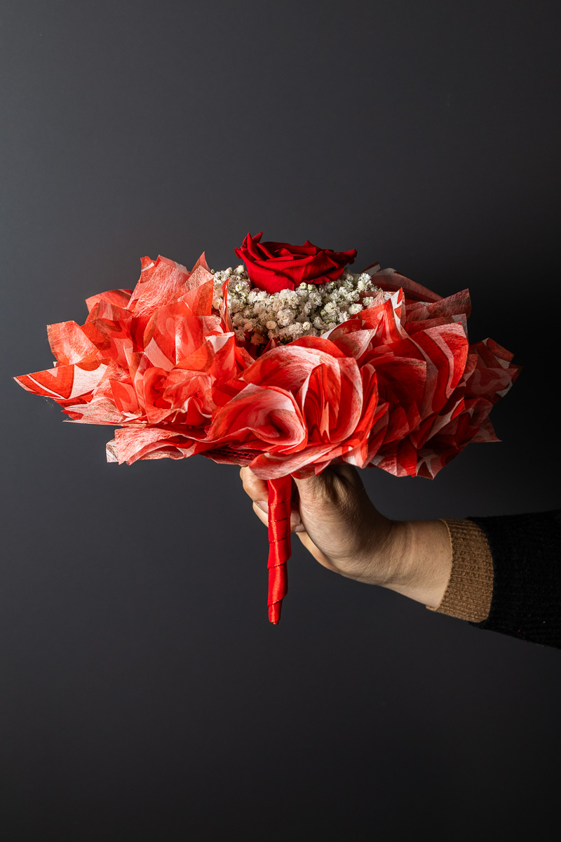 Bouquet Cuoricioso con Rosa Stabilizzata